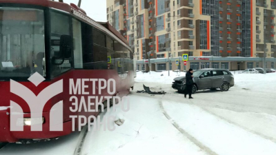 Ищите другой маршрут: ночью в Казани рухнула опора, временно не ходит троллейбус №1 30/01/2026 &ndash; Новости