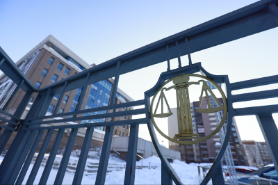 Суд рассмотрит дело пенсионерки, сбившей насмерть пешехода в Казани