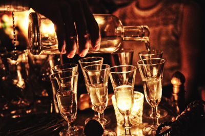 РАТК: продажи водки в России выросли почти на 5% в марте 2026 года