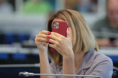 Депутат Останина призвала молодежь не сидеть на сайтах знакомств