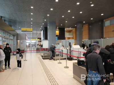 Аэропорты в Казани и Нижнекамске временно приостановили работу