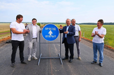 В Нижнекамском районе отремонтирована дорога, соединяющая поселок для многодетных семей с трассой