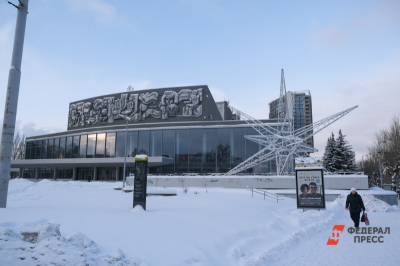 Памятник Алексею Балабанову появится у Дворца молодежи в Екатеринбурге
