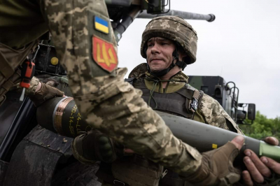 Боец Лис: ВСУ не выпускают мирных жителей из Константиновки