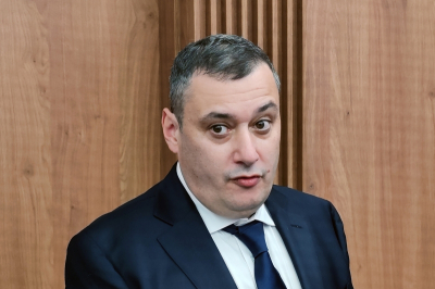 Хинштейн ограничил поездки курских чиновников: &laquo;Важно сохранять золотую середину&raquo;