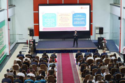 Молодежь обсудила тренды и условия труда в рамках Года рабочих профессий