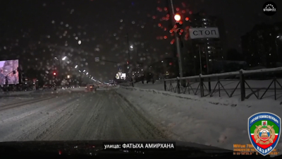 Пьяного водителя без прав и регистрации, сбившего ограждение, задержали в Казани &ndash;&nbsp;видео 20/02/2026 &ndash; Новости