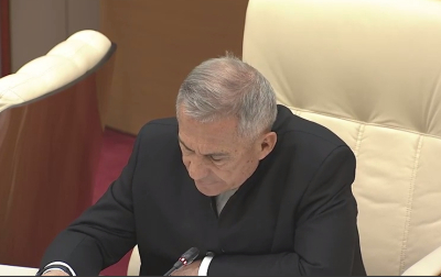 Минниханов поручил организовать круглосуточную работу дорожных служб из-за снегопадов 31/01/2026 &ndash; Новости